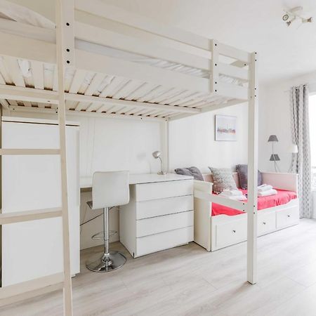 شقة باريس  في Cozy Studio In The Heart Of Montmartre - Blanches 2 المظهر الخارجي الصورة