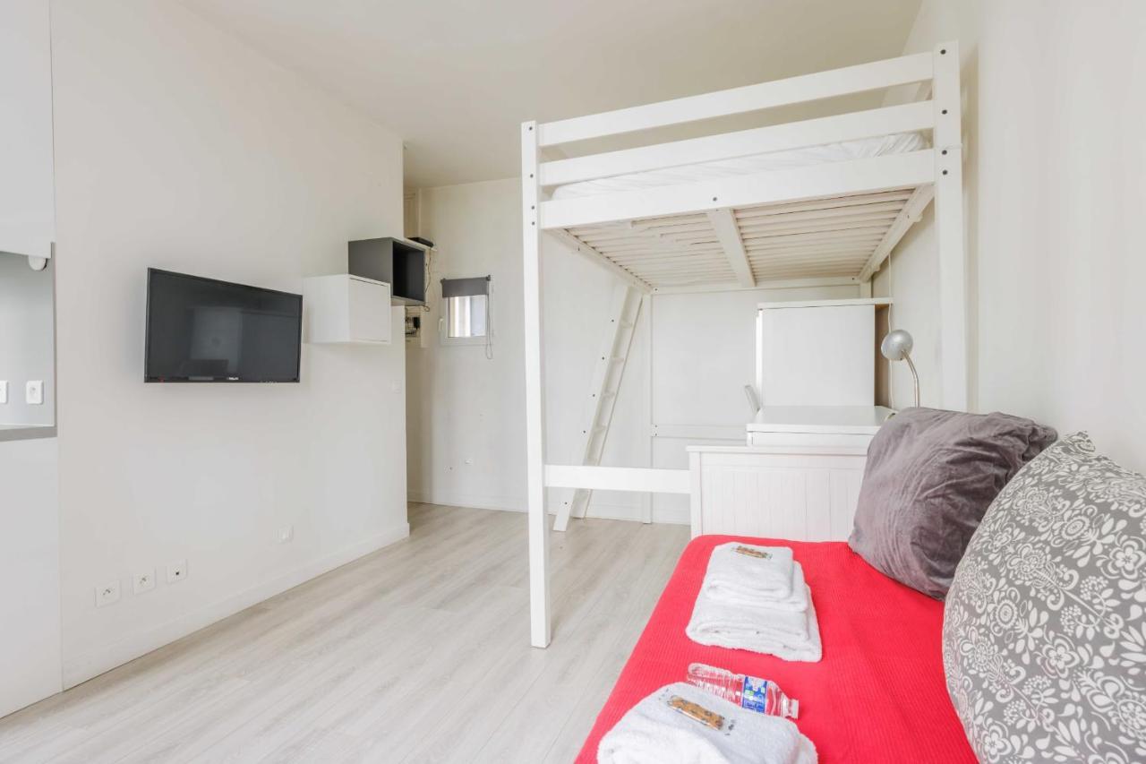 شقة باريس  في Cozy Studio In The Heart Of Montmartre - Blanches 2 المظهر الخارجي الصورة